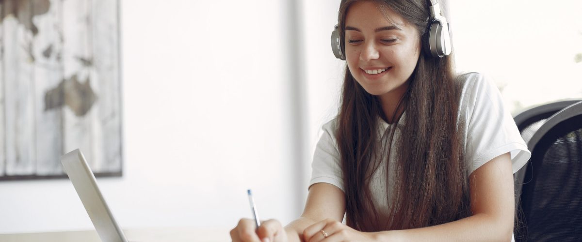 Students create a new project. Girl learning and use the laptop